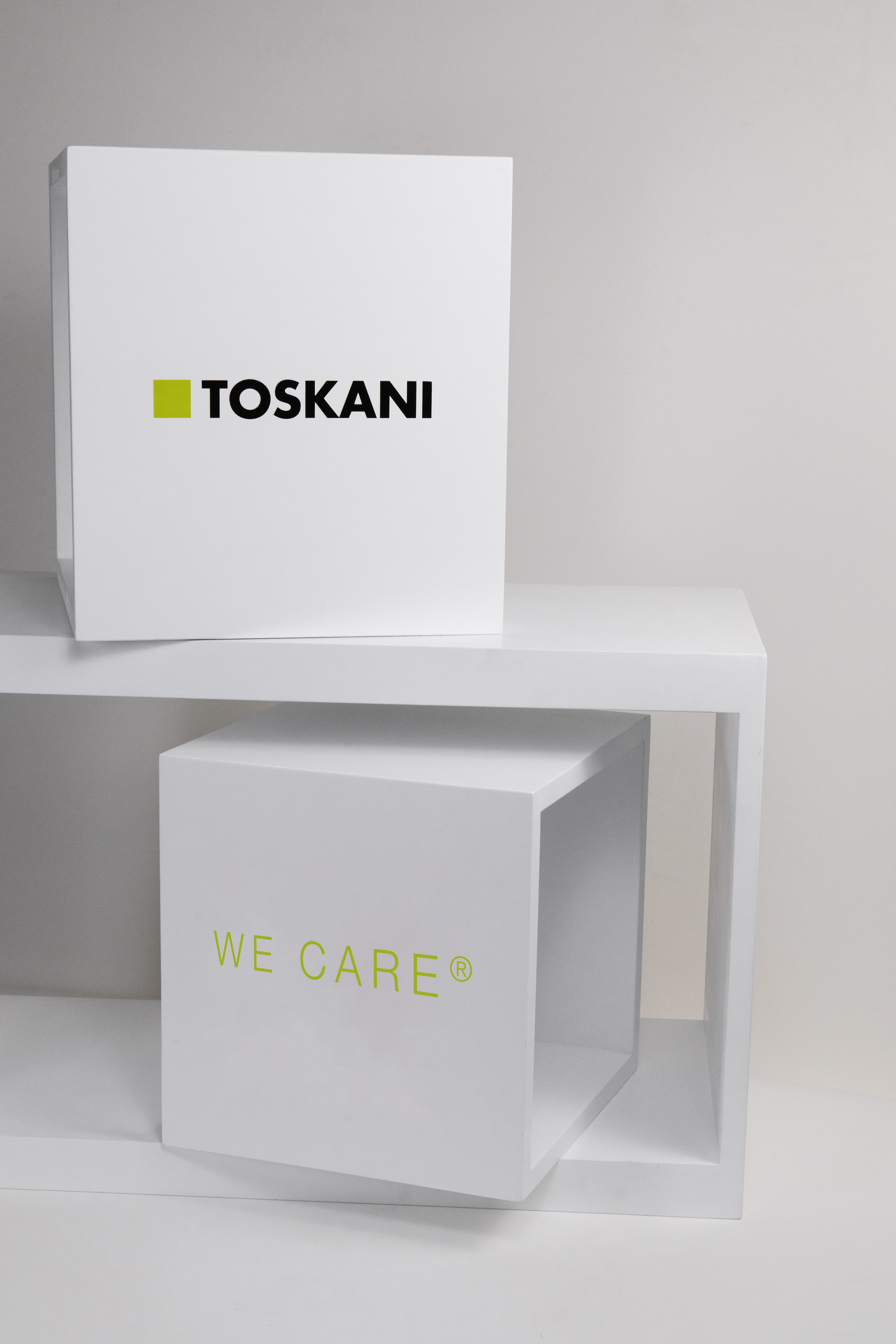 3 Cubes Showcase Kit